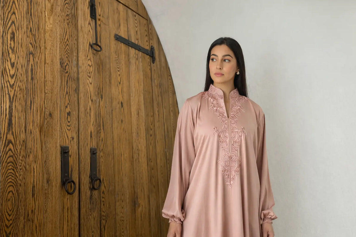 Ready to Wear Eid Dresses Vs Unstitched Eid Dresses Ready to Wear Eid Dresses Vs Unstitched Eid Dresses