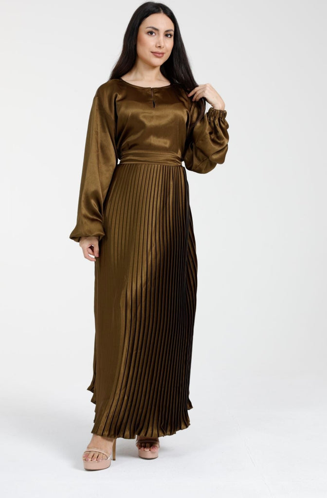 Fayruz Pleated Dress - YALLA SHOP